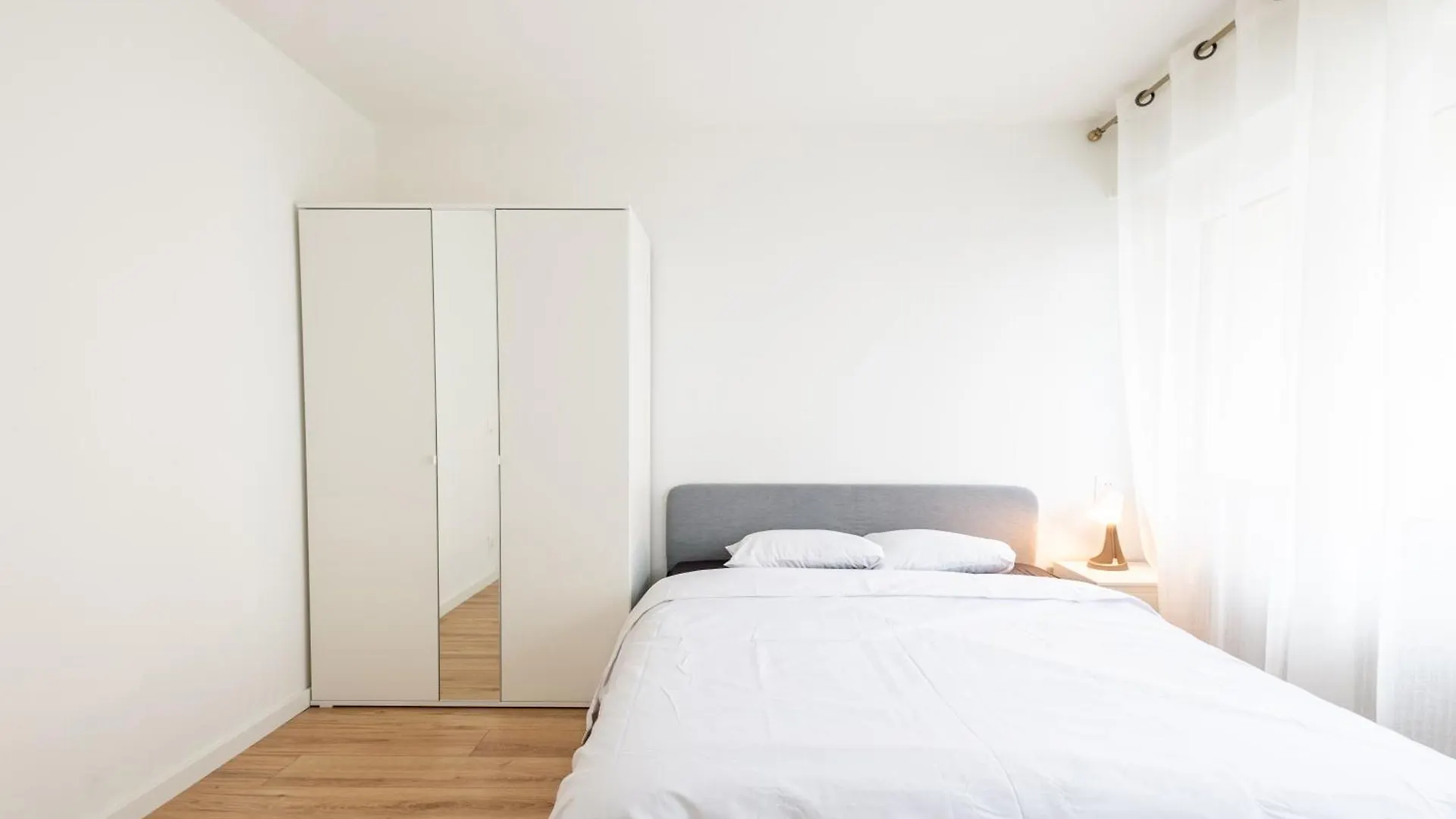 M50 Marquer Jolie Chambre Annemasse 0*,  France